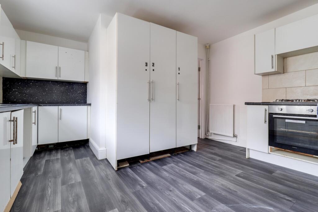 8- Rob Hammond EweMove Pontefract