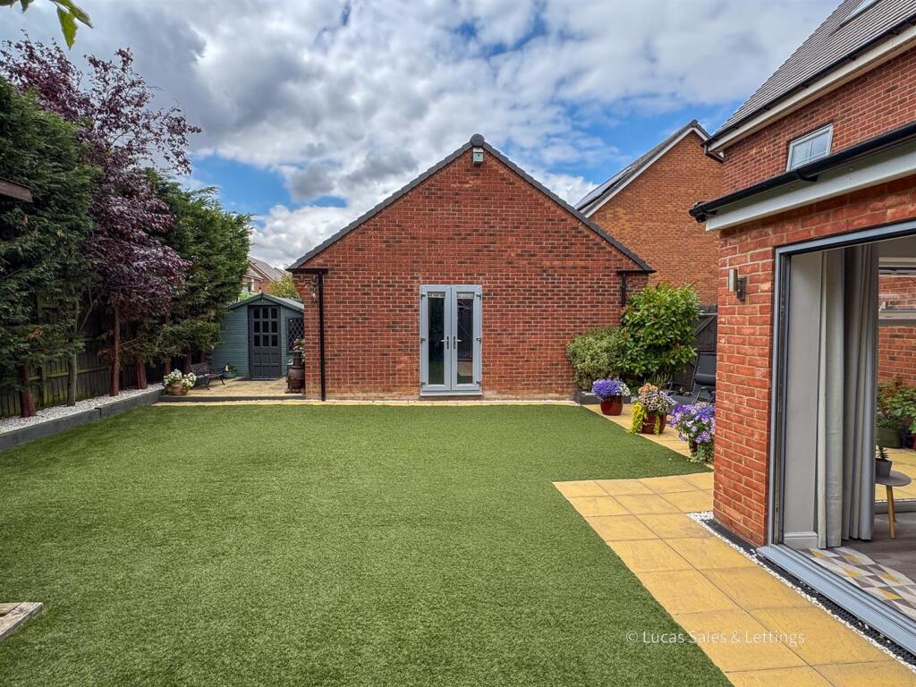 13 Sulgrave St Barton Seagrave-27.jpg