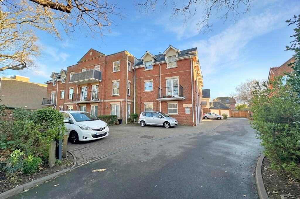 Regent House, 421 Lymington Road, Highcliffe, Dorset. BH23 5EP