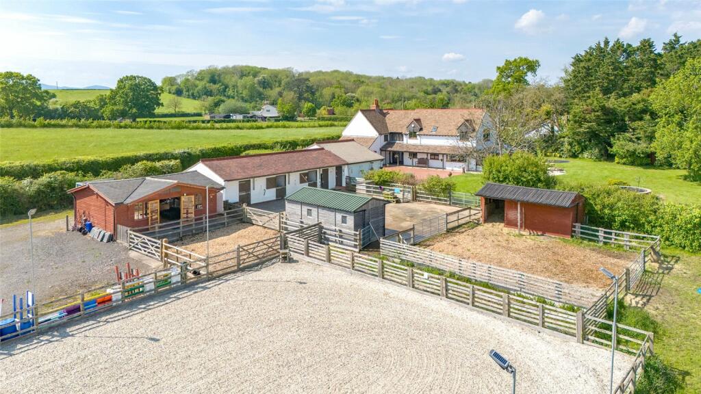 Equestrian Property
