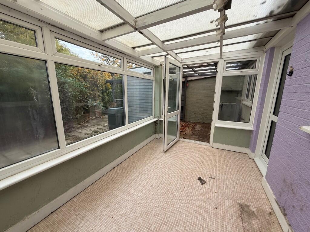 Internal 12  Medium  T202511061138.jpg