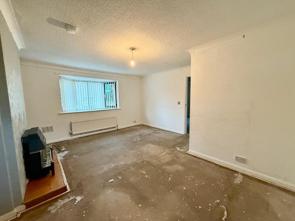 WhatsApp Image 20...