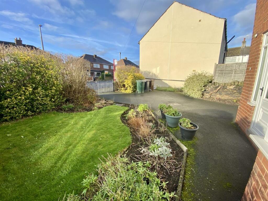 Bramleys Estate Agents - Sunny Bank Road - Mirfiel