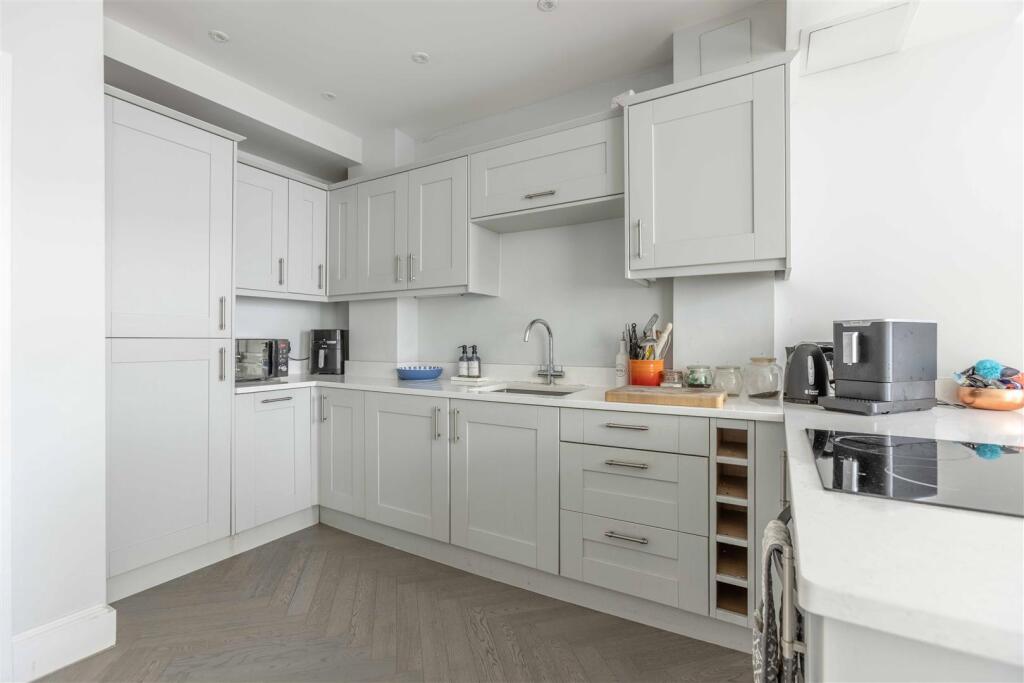 a801RLS (8 of 19).jpg