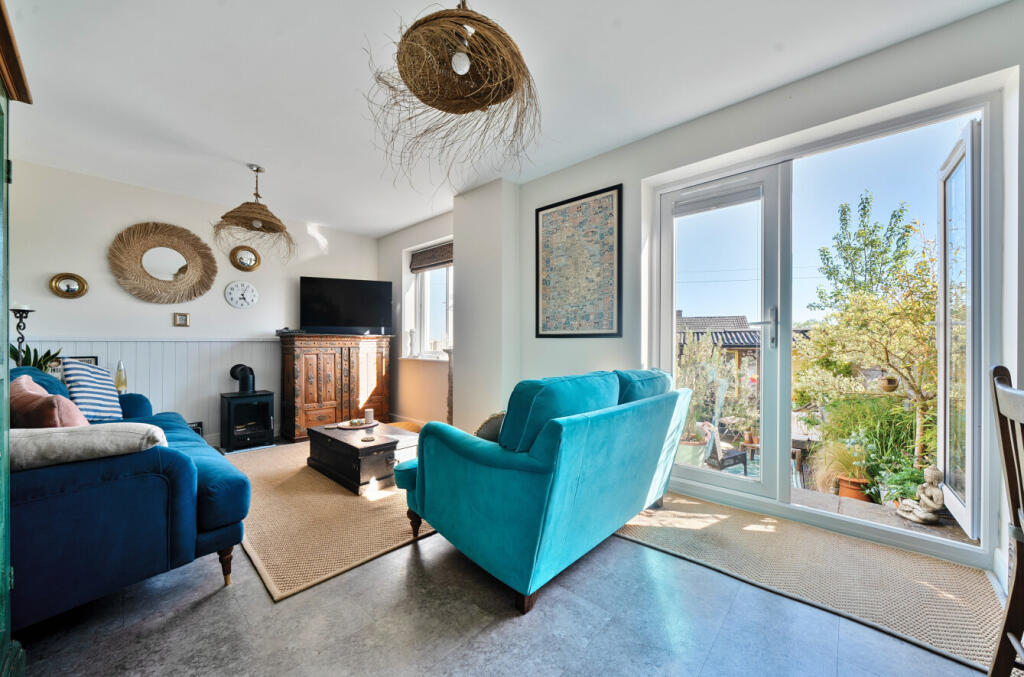 1288534-27-682790...