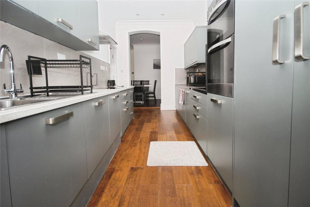 Communal Kitchen
