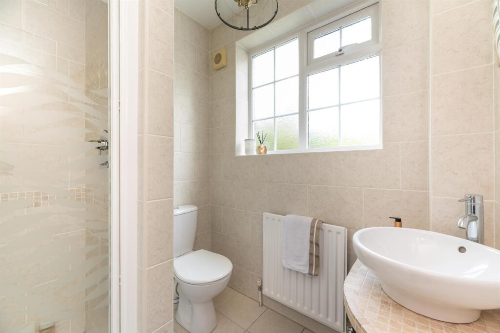 Downstairs WC &amp; Shower