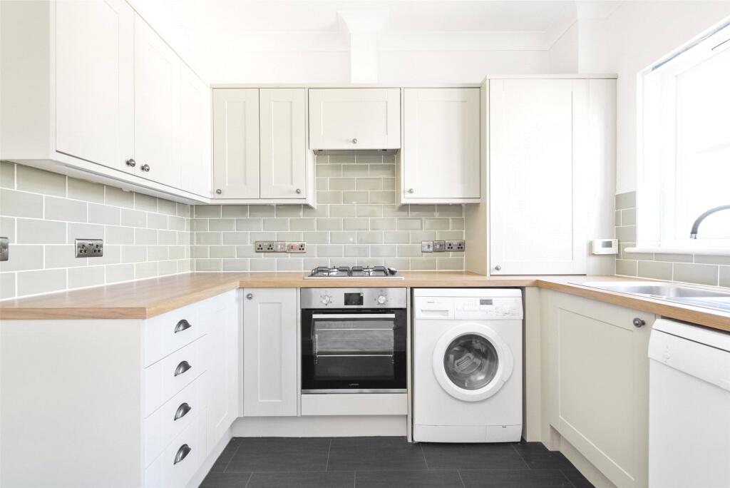 Townfield Court, Horsham Road, Dorking, Surrey, RH4