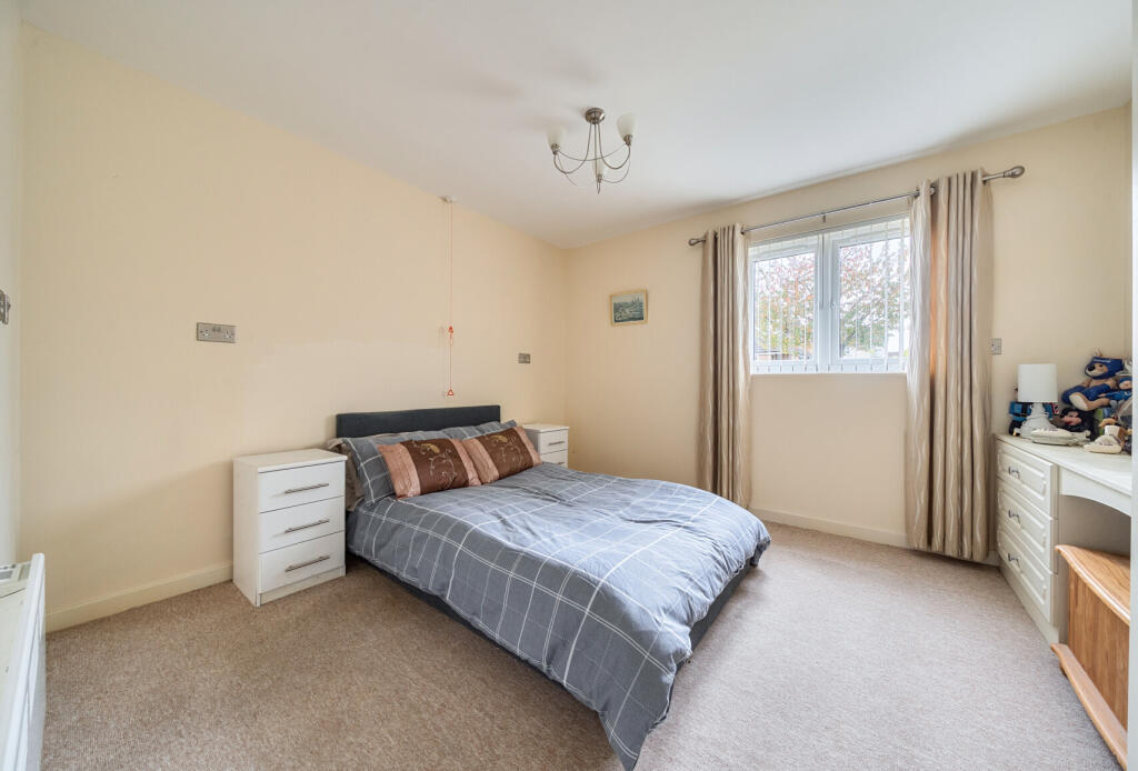 1369236-10-68f25d...