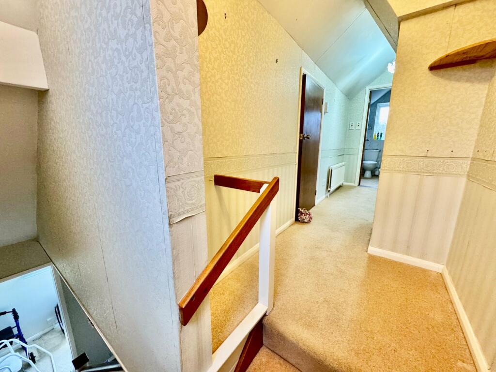Landing to all Rooms