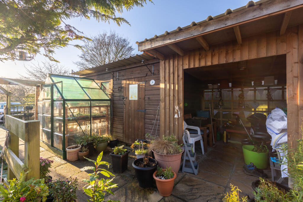 Town Street 4 External-21