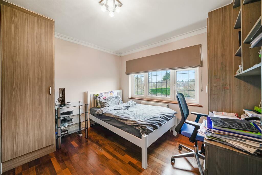 74 Pebworth Road - C8z38b9YMJqFjAywhFPU.jpg