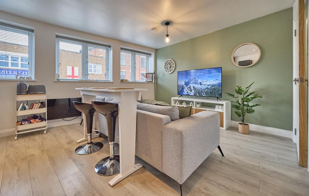 Upper House HK 1.jpg