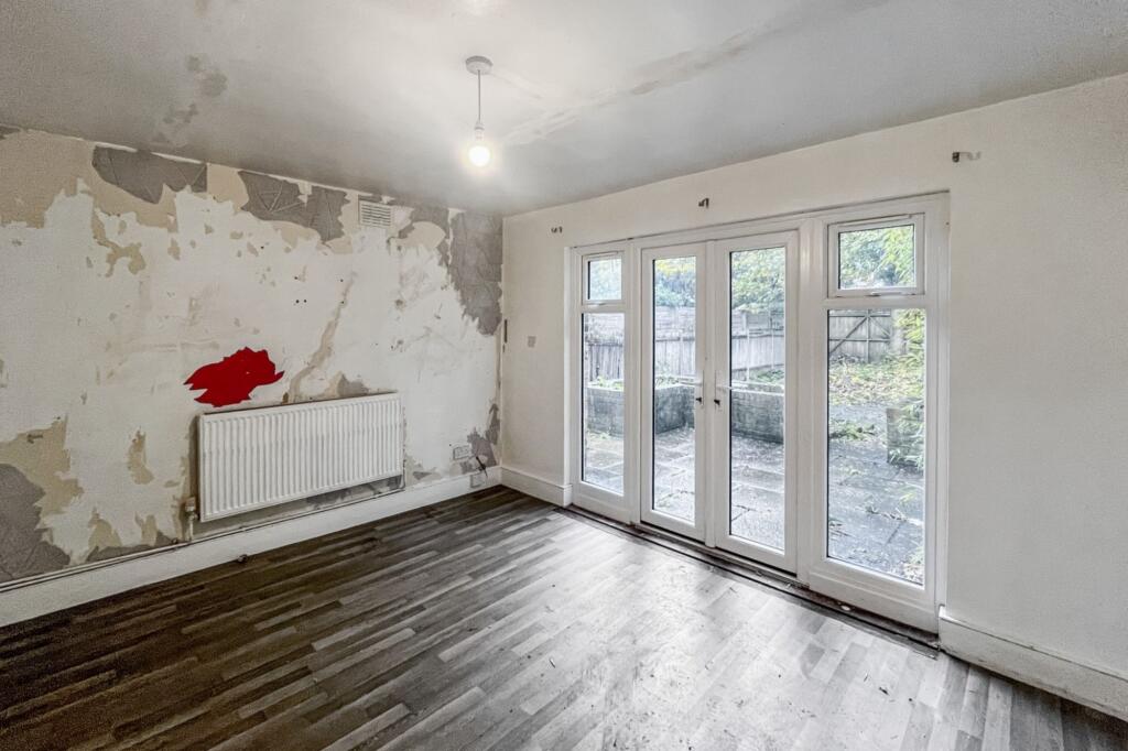 8A 8B &amp; 8C Henderson Road, Wandsworth Common, London SW18 3RR