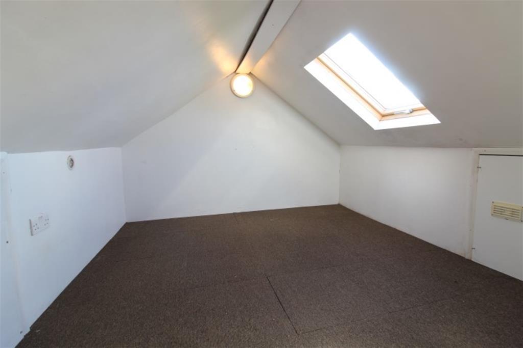LOFT SPACE
