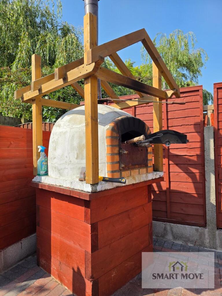 Pizza Oven