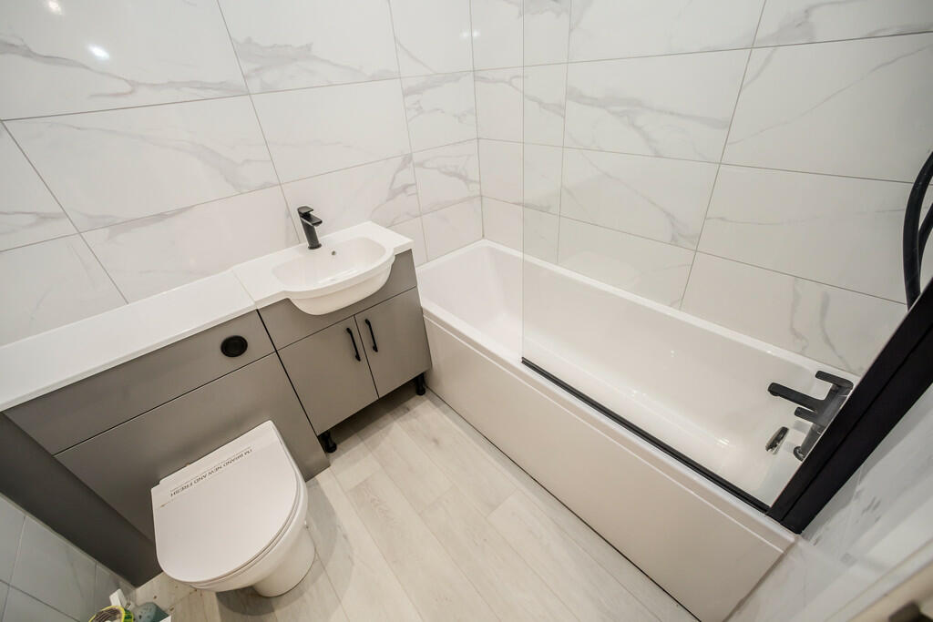 12cHLHudds-170724...