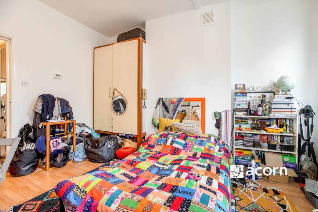0t7a8257-hdr