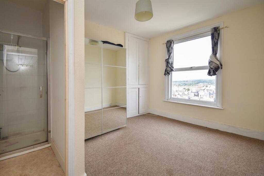 121 Emmanuel Road (5).jpg