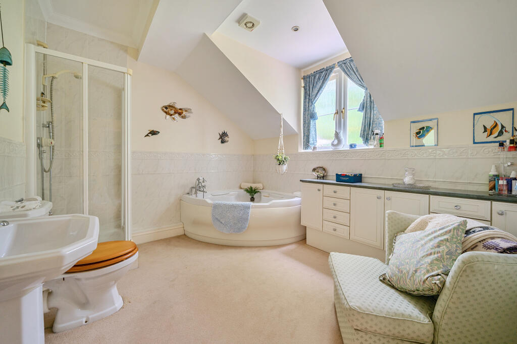 1301851-24-684c0ba95d5f9