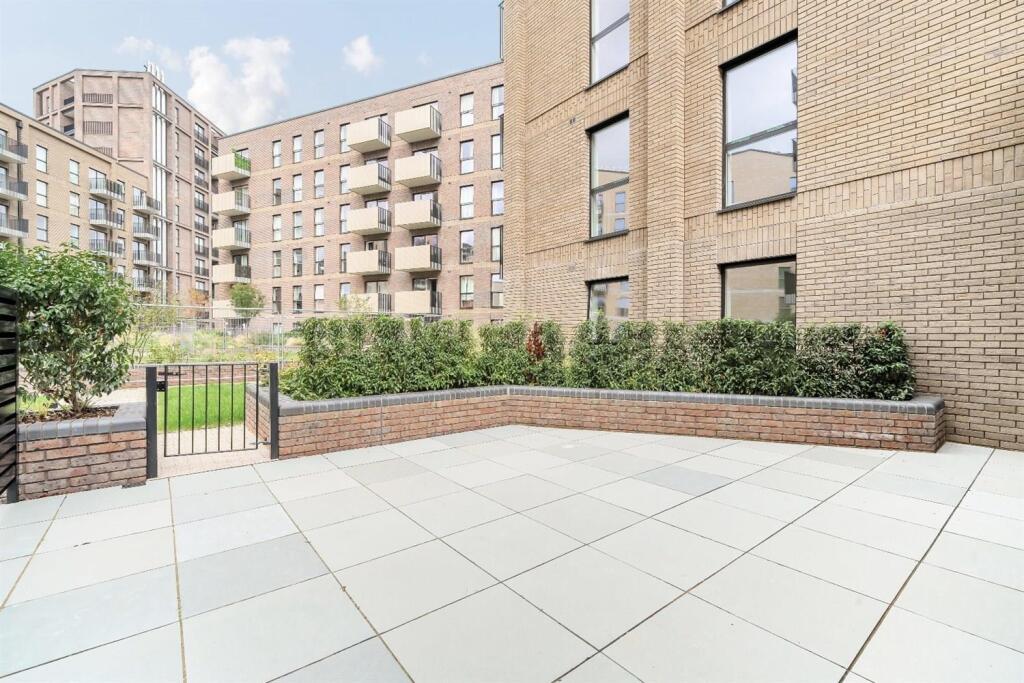 Patio 11 Carraway.jpg