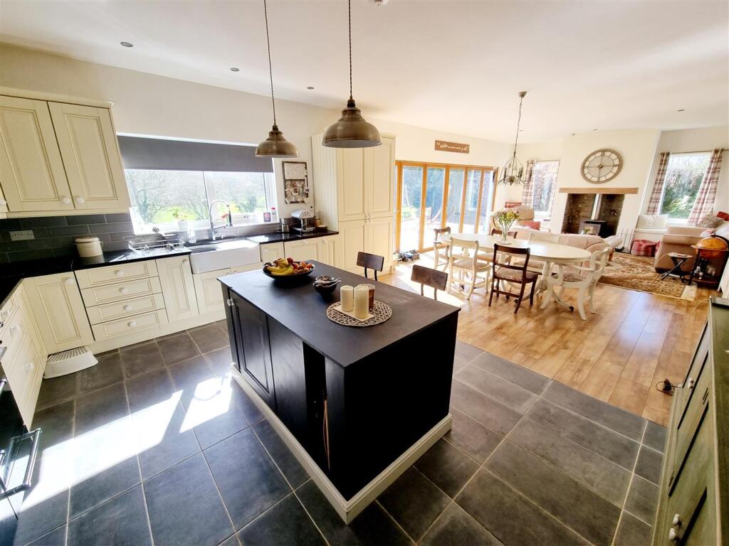 Open plan.jpg