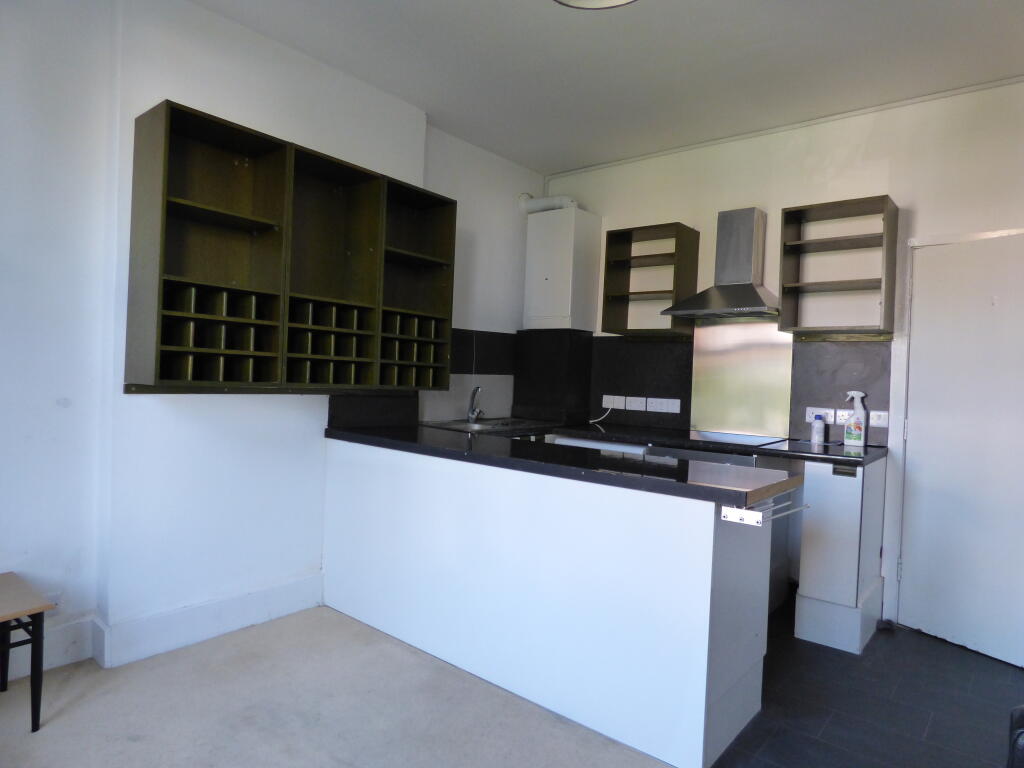 Kitchen/Lounge