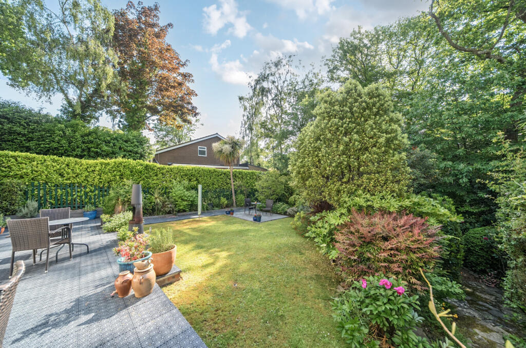 1296913-7-682ee09...