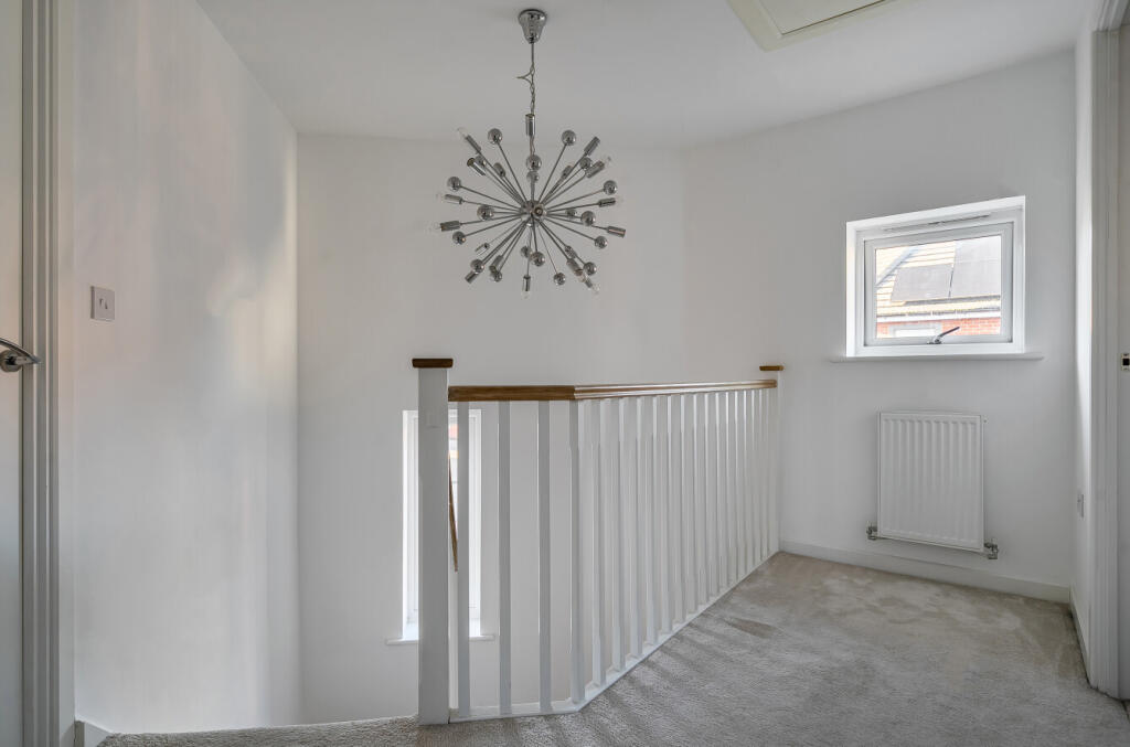 1376875-15-692074...