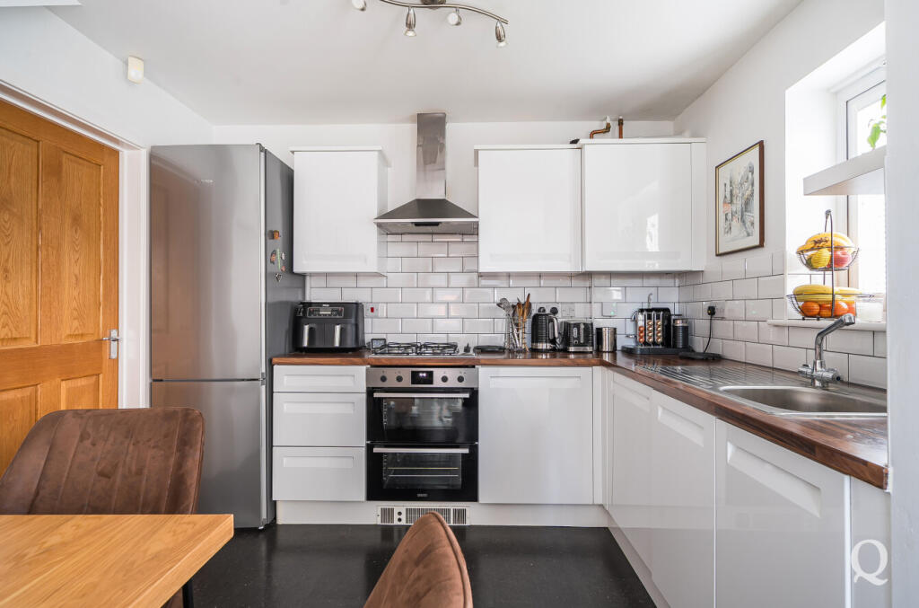 519e4bcd-1621-464...