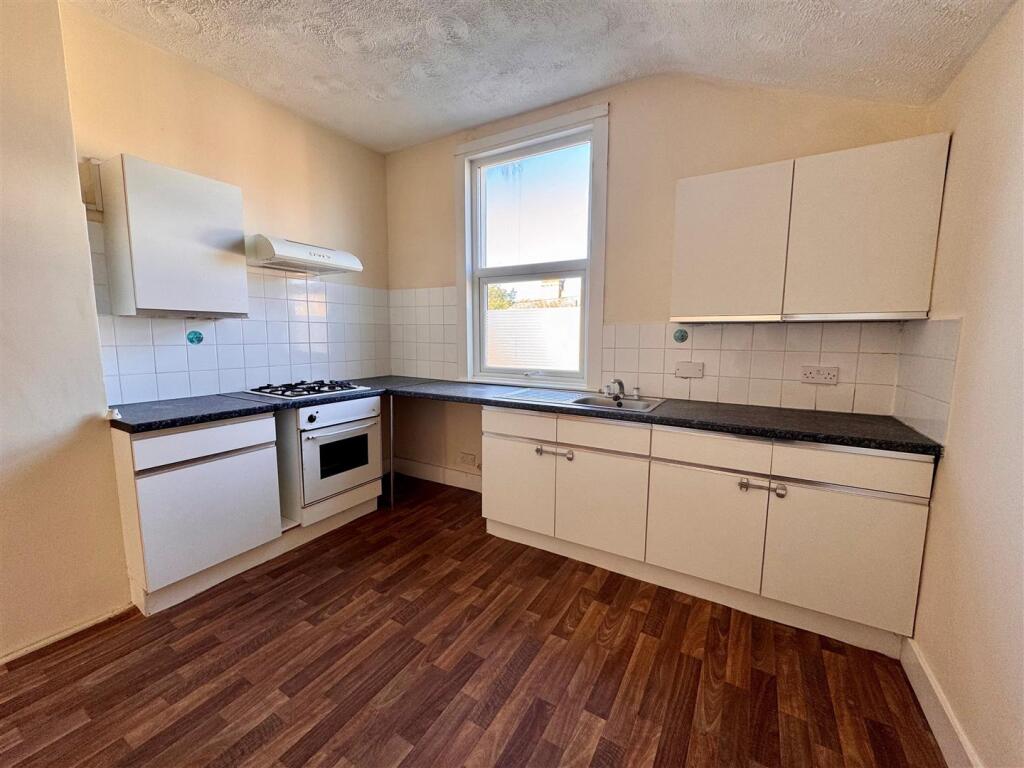 Kitchen.jpg