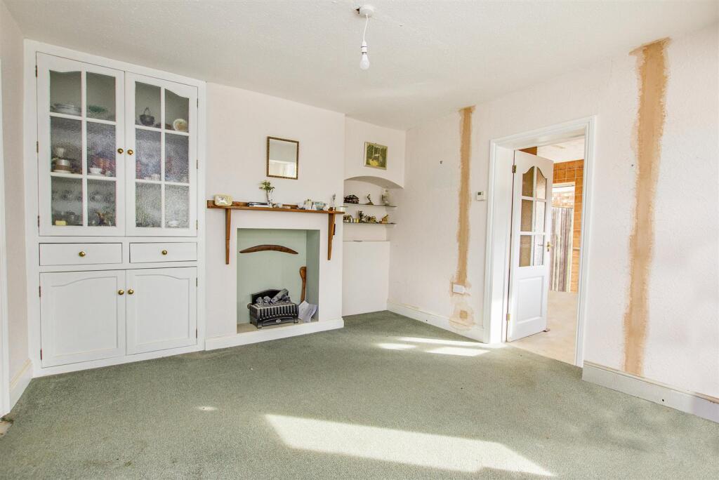 Breakfast Room