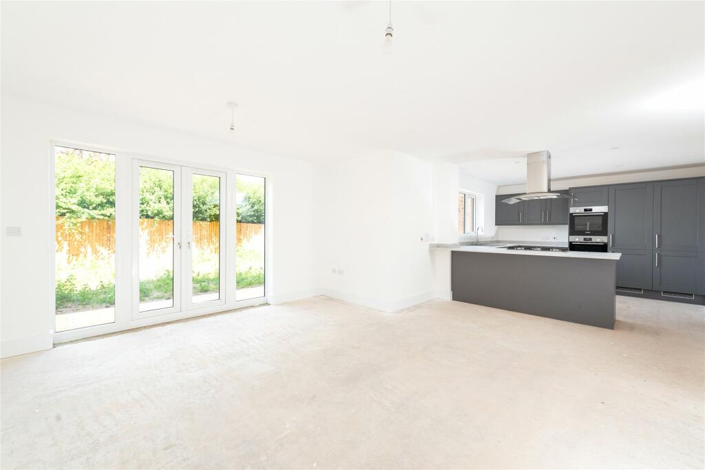 Kitchen Family Room