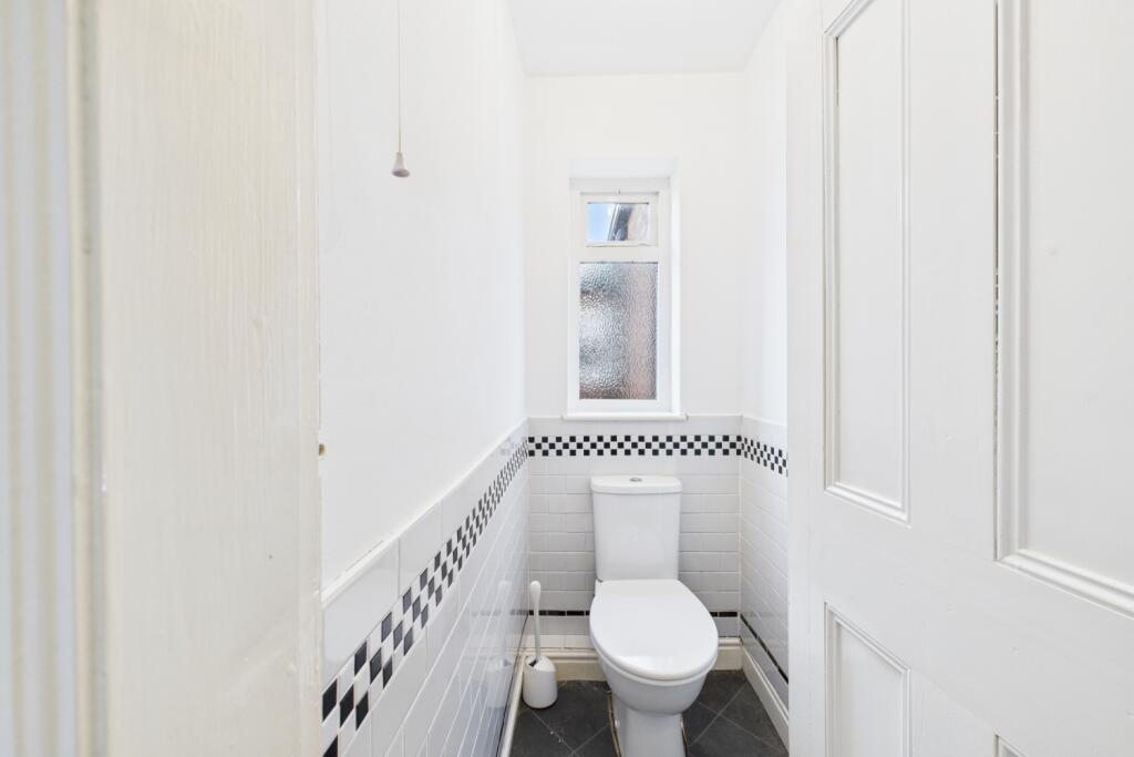 First floor WC