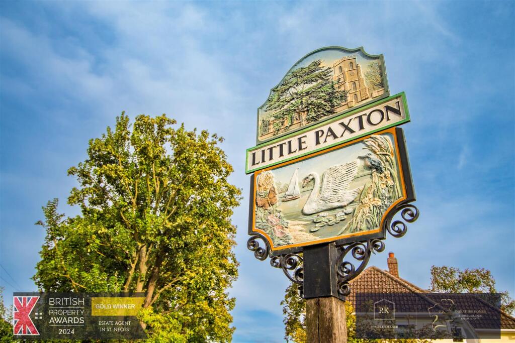 Little Paxton Sign Location.