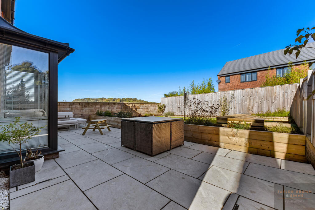 34 Miller Drive-33