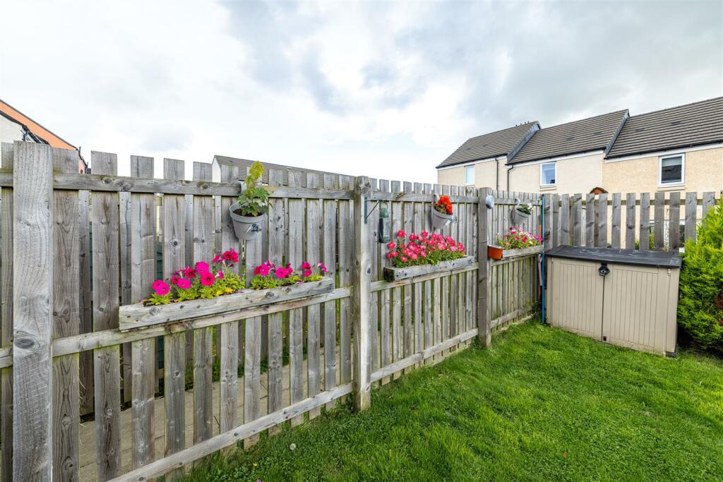 31 Knoll Park Galashiels 37.JPG