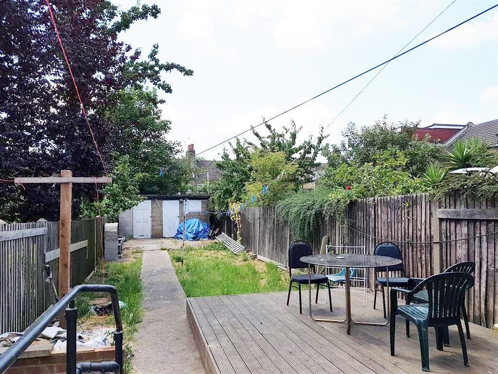 COMMUNAL GARDEN