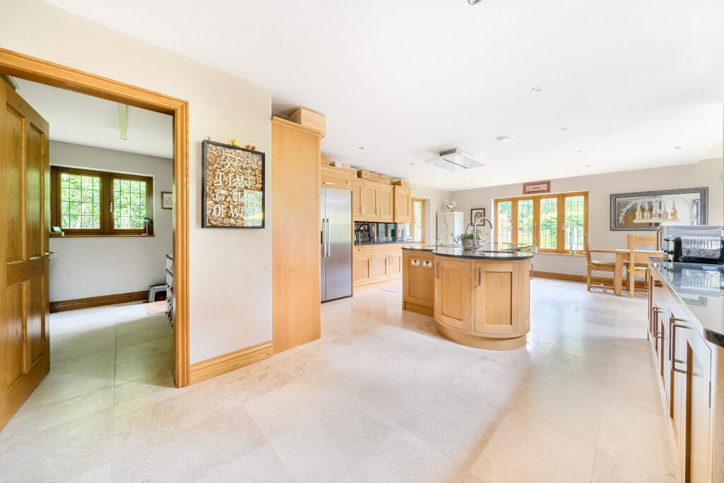 1303185-46-684b2b...