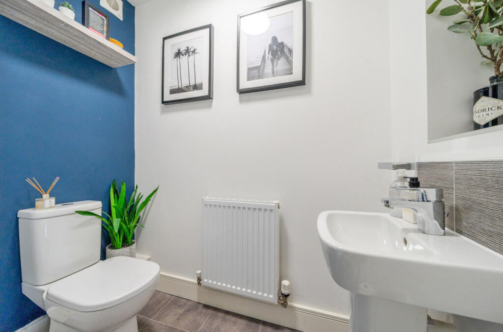 1344028-8-68aec39...