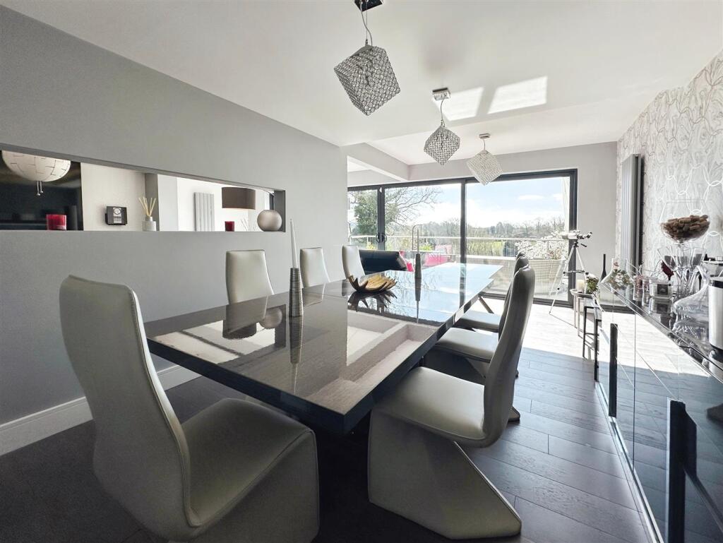 4e3eb440-image_picker_B45125BF-1524-4FFF-8D58-C424