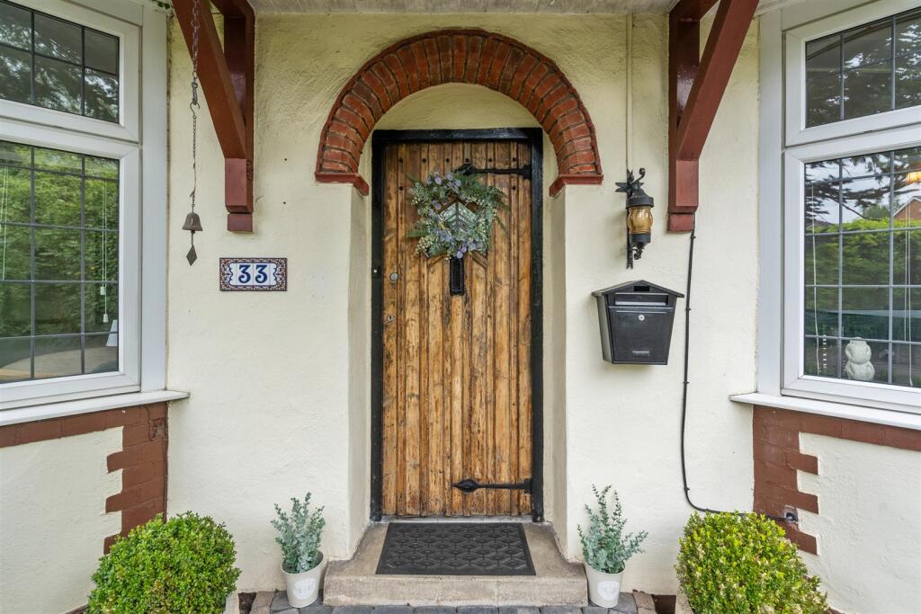 33 Aqueduct Road_29.jpg