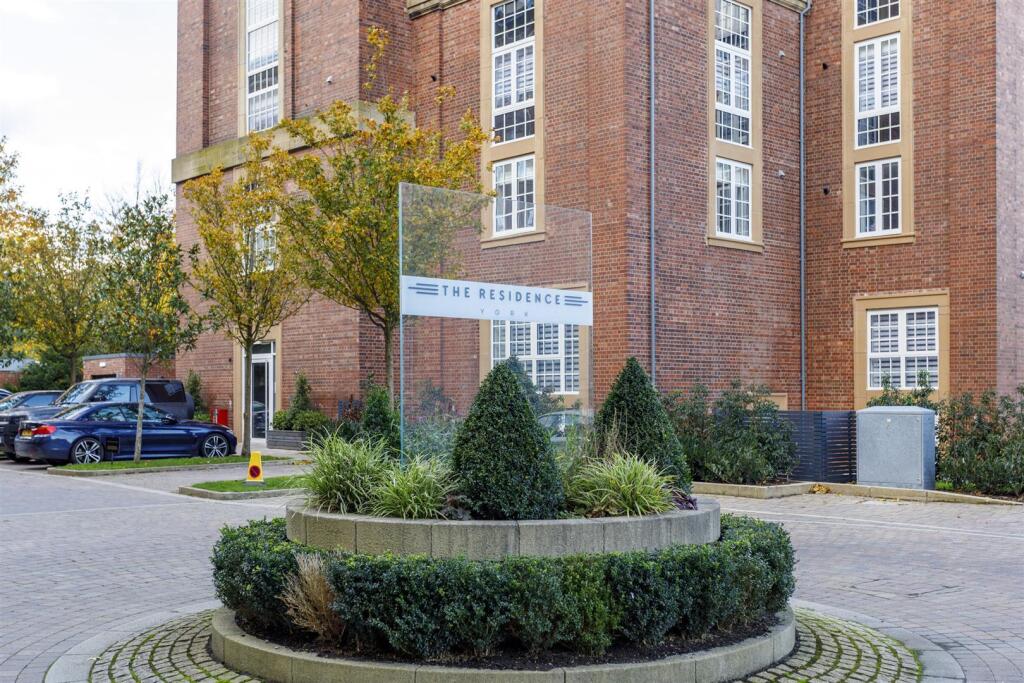 The Residence - external2.jpg