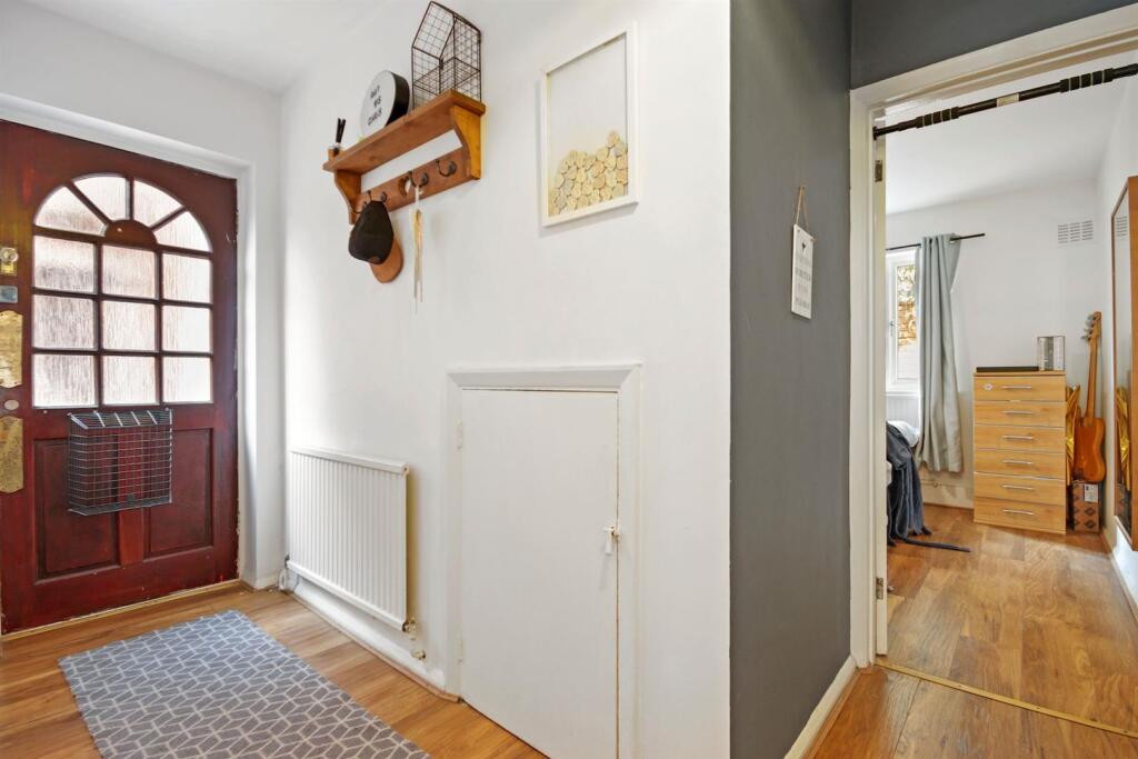 2ce2badb-8d53-4b12-85c8-0dafe371cad5AMPROPWPEN - 5