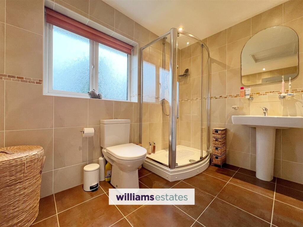 Bedroom One En-Suite