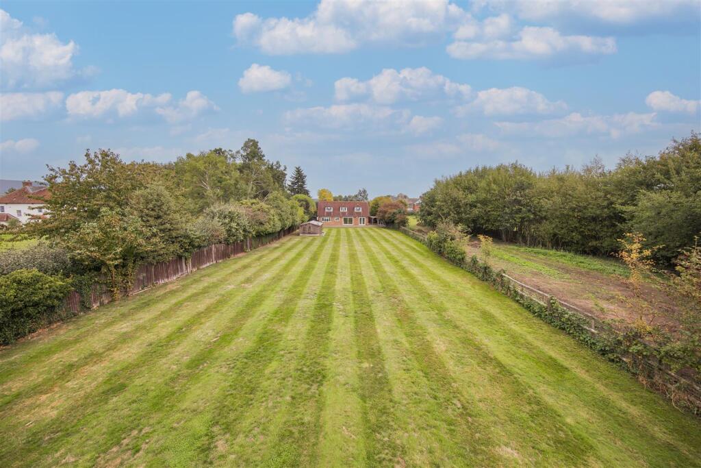 Rear Aspect - Large Garden