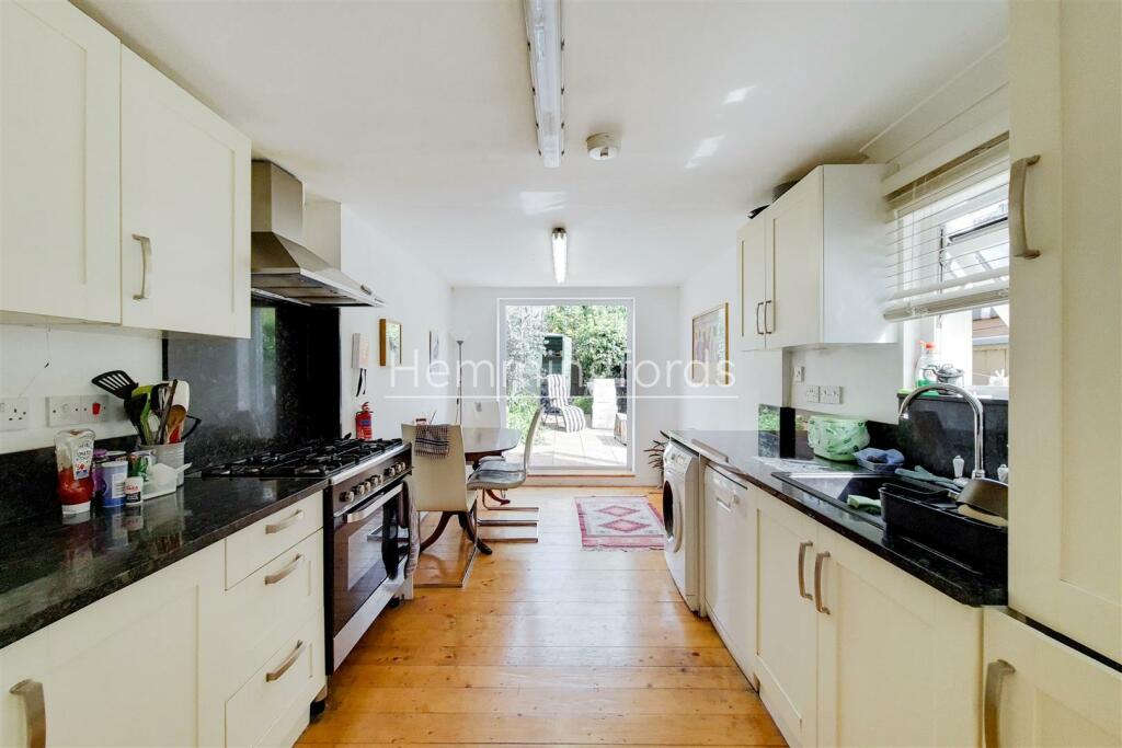 8_Kitchen-Dining Room-1.jpg