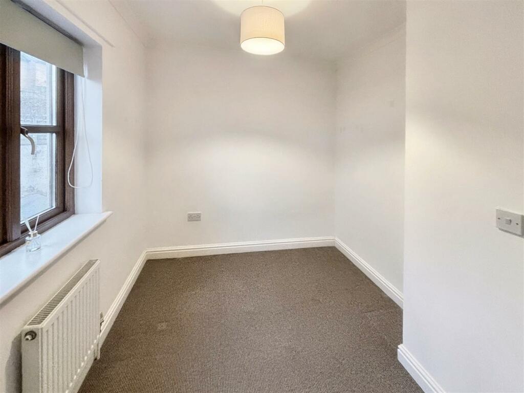 Bedroom two.jpeg