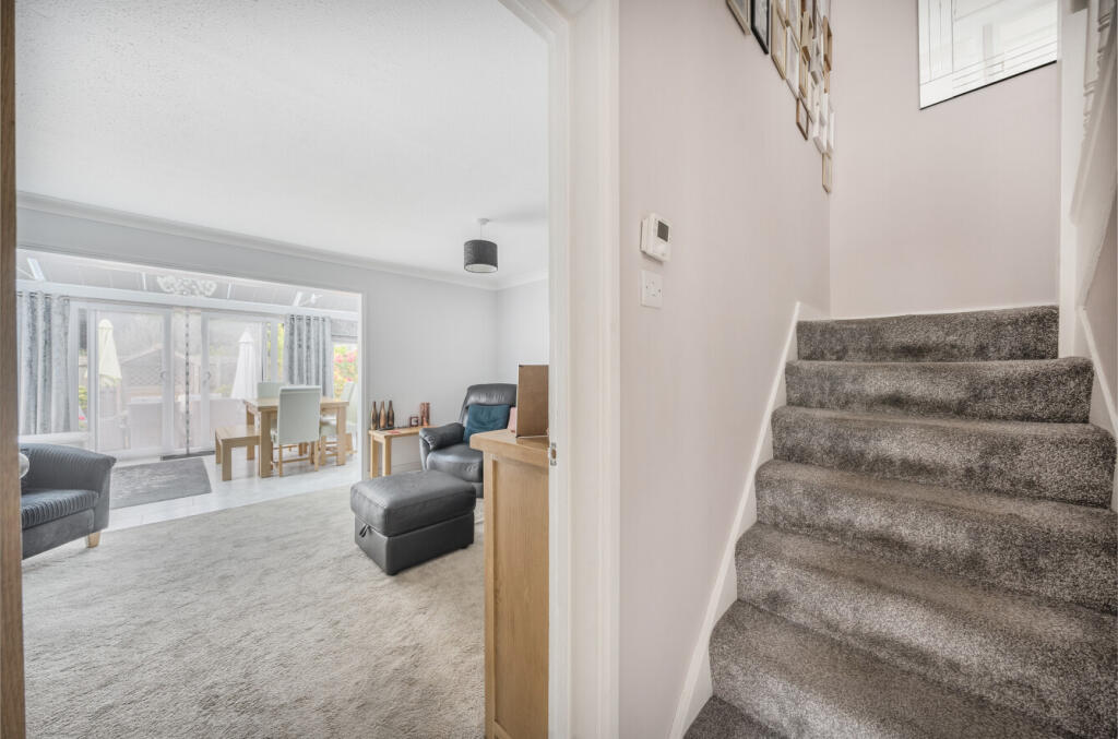 1330226-5-68873d9...