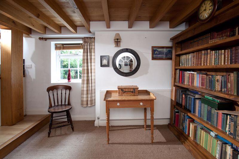 Snug Area